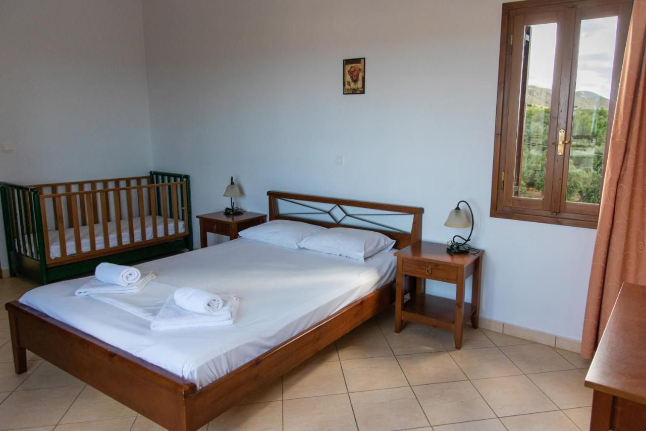 Nireides Villas 'Top Destination' Elafonisos Exteriör bild